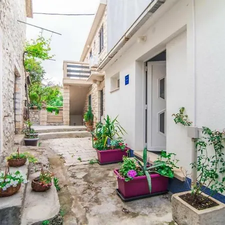 Antica * Povlja (Brac)